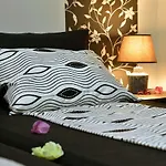 Tomas * Skopje