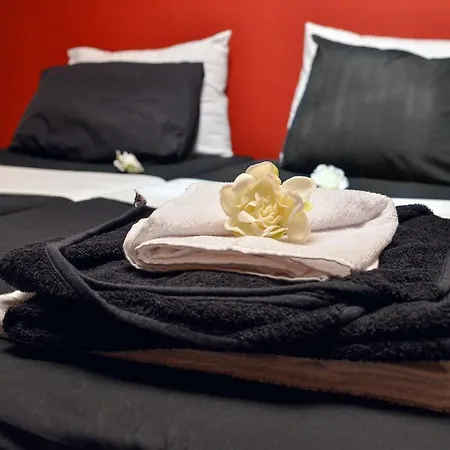 Tomas Апартаменти *